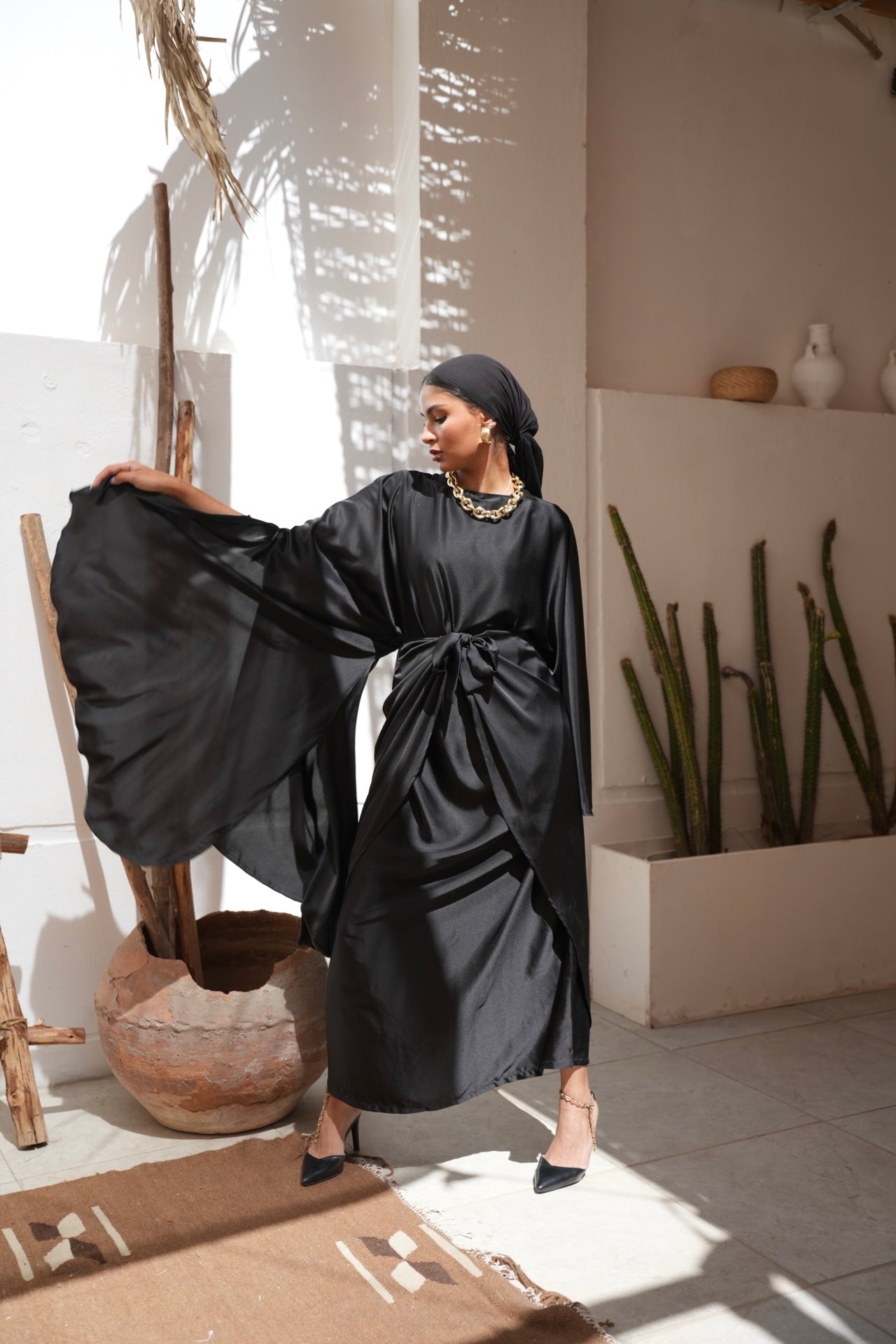 FLOWING-NAOMI DRESS